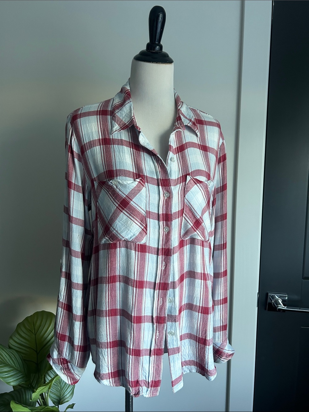 🌹 Sanctuary L Red light blue and White Plaid Button-Up rayon casual Shirt - Picture 1 of 10